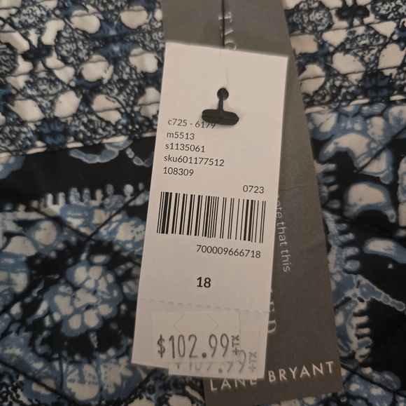 Women's Dress - Picture 7 of 8